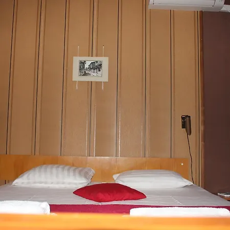 къщата на янкови 2* Созопол