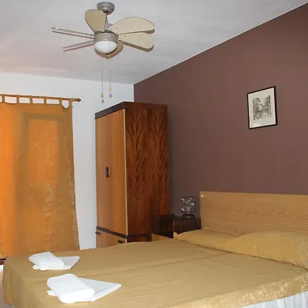 къщата на янкови 2* Созопол